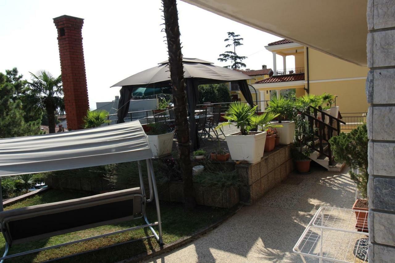 Apartments Rakovic Lovran Exterior foto
